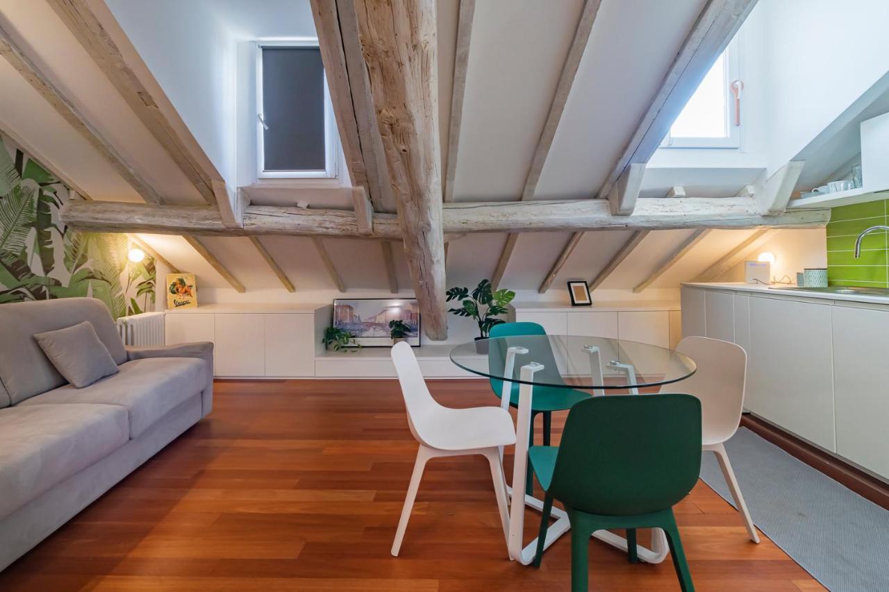 Apartment HomeatHotel - Corsico Mailand