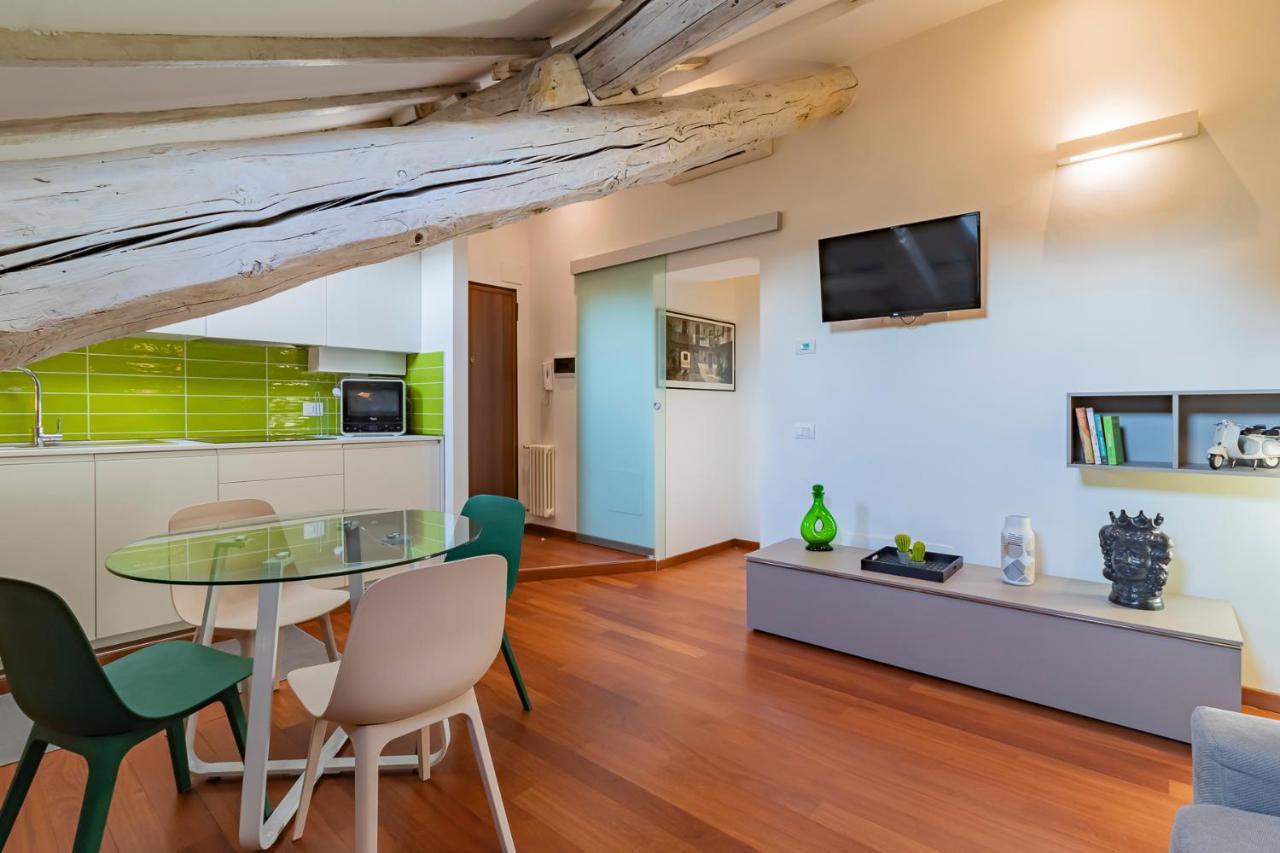 HomeatHotel - Corsico Apartment *